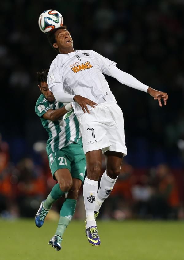 2013-12-18t195044z_349076475_gm1e9cj0ak501_rtrmadp_3_soccer-club_reuters