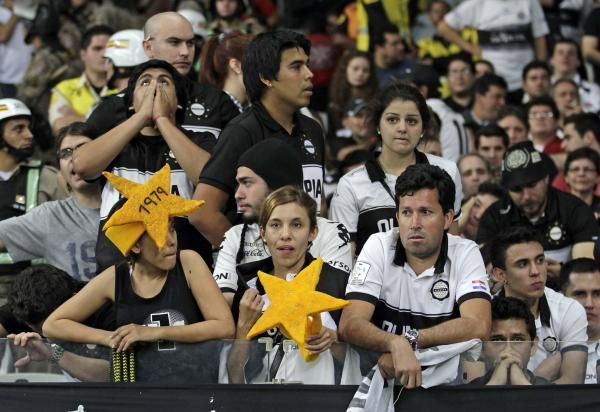 2013-07-25t043058z_1197378699_gm1e97p0yoz01_rtrmadp_3_soccer-libertadores-final_reuters