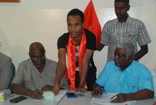 الاثيوبي بيكيلي يوقع للمريخ