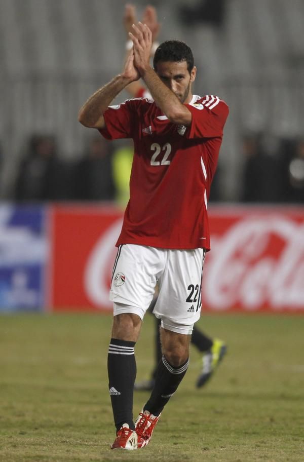 2013-03-27t000752z_646007771_gm1e93r0mi301_rtrmadp_3_soccer-world-egypt_reuters