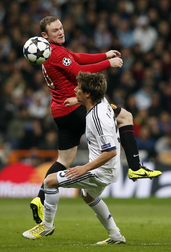 2013-02-13t212212z_1082524205_gm1e92e0etl01_rtrmadp_3_soccer-champions_reuters