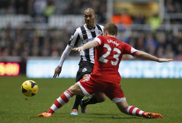 2013-12-14t185711z_1016749103_gm1e9cf05bj01_rtrmadp_3_soccer-england_reuters
