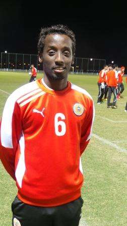 لاعب منتخب البحرين عبدالله عبده