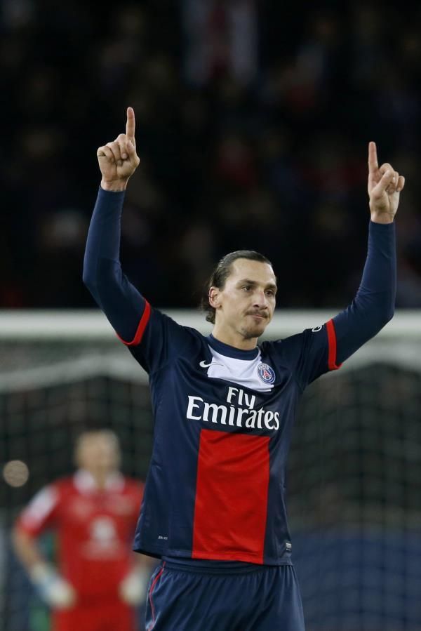 2013-12-07t180620z_614104637_lr1e9c71eaakh_rtrmadp_3_soccer-france_reuters