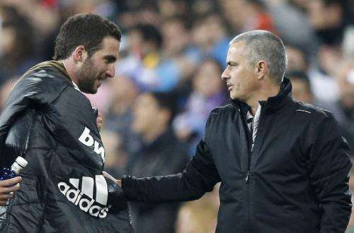2012-04-14t205355z_01_aco125_rtridsp_3_soccer-spain_reuters