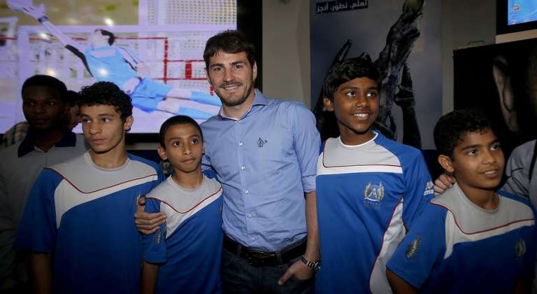 koo_casillas with aspire academy students