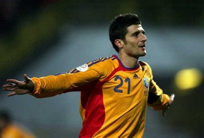 فرحة اللاعب الروماني دانييل نيكولاي