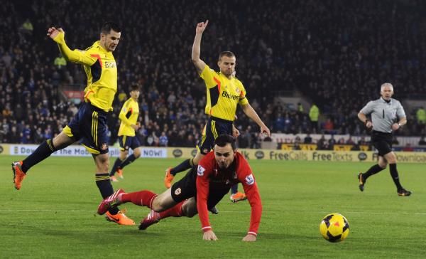 2013-12-28t174306z_652004751_gm1e9ct04oz01_rtrmadp_3_soccer-england_reuters