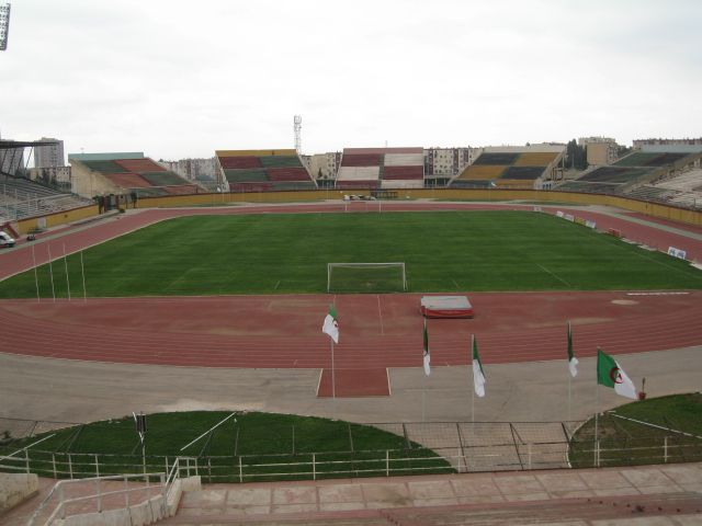 ملعب مصطفى تشاكر