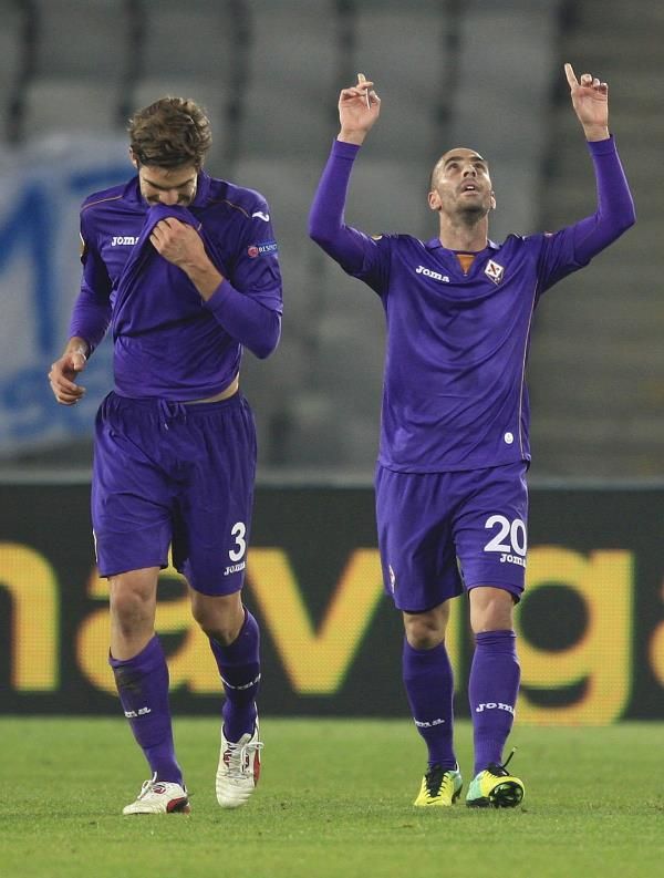 2013-11-07t201036z_1387643078_lr2e9b71k1e7j_rtrmadp_3_soccer-europa_reuters