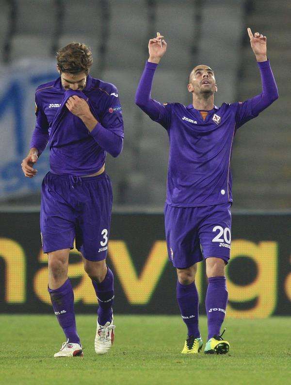 2013-11-07t201036z_1387643078_lr2e9b71k1e7j_rtrmadp_3_soccer-europa_reuters