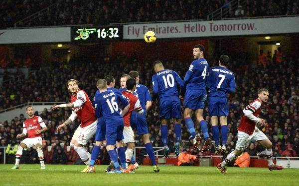 2014-01-01t164254z_412676079_gm1ea1201ve01_rtrmadp_3_soccer-england_reuters