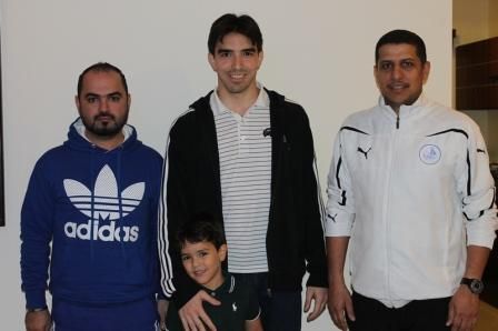  أسامة المالكي مدير كرة الحد يستقبل اللاعب البرازيلي باولو روبيرتو