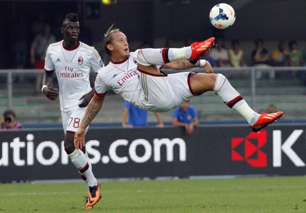 2013-08-24t172807z_983804963_gm1e98p03zu01_rtrmadp_3_soccer-italy_reuters