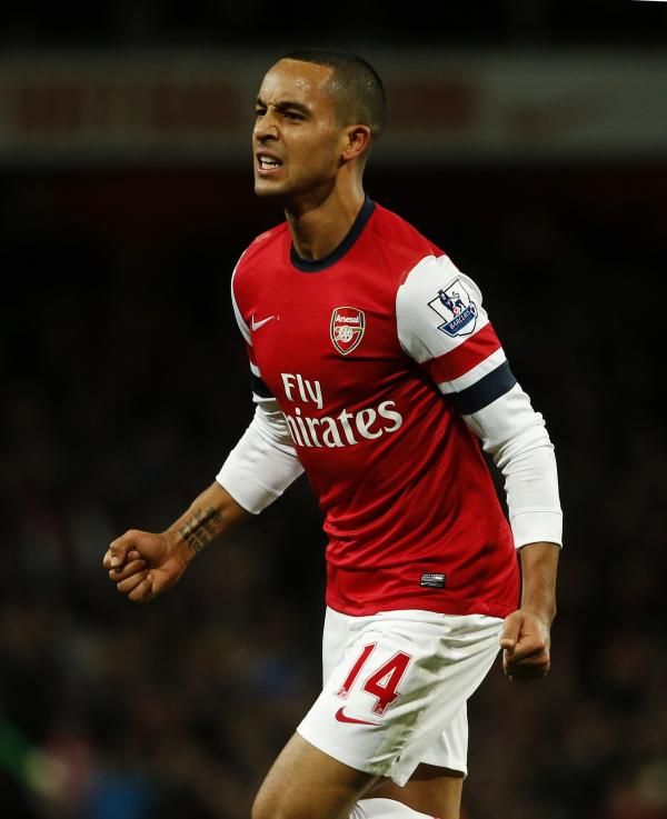 2012-12-29t200427z_98992037_gm1e8cu0b7x01_rtrmadp_3_soccer-england_reuters