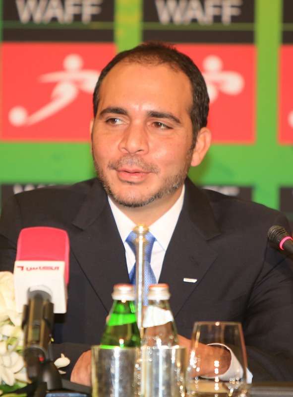 علي بن الحسين خلال المؤتمر