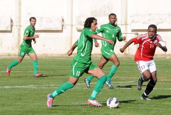 عبدالرحمن يا سين  في مباراة ودية امام العراق - ارشيف