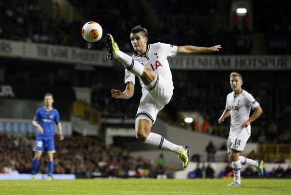 2013-09-20t061600z_2144996572_gm1e99k0jan01_rtrmadp_3_soccer-europa_reuters