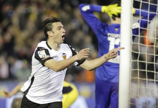 2014-01-07t230721z_2001037381_gm1ea180jjz01_rtrmadp_3_soccer-spain_reuters