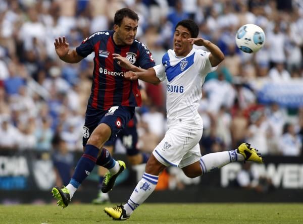 2013-12-16t013942z_677182015_gm1e9cg0qqe01_rtrmadp_3_soccer-argentina-championship_reuters
