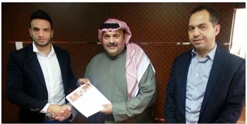 داشيان يوقع على عقده مع المحرق (الصورة من انستجرام المحرق)