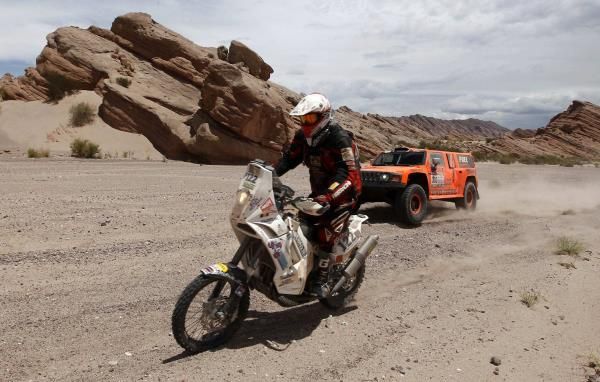 2014-01-10t173138z_1025883298_gm1ea1b044501_rtrmadp_3_rallying-dakar_reuters