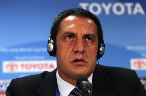 2010-12-08t133910z_01_abd04_rtridsp_3_soccer-club_reuters