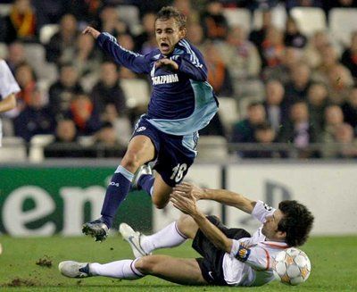 2007-11-28-00000301185176