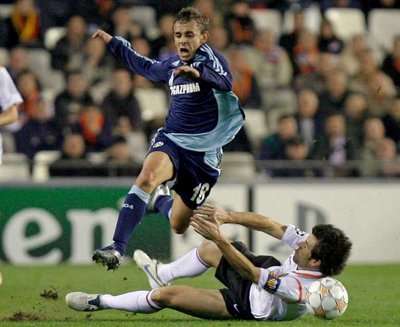 2007-11-28-00000301185176