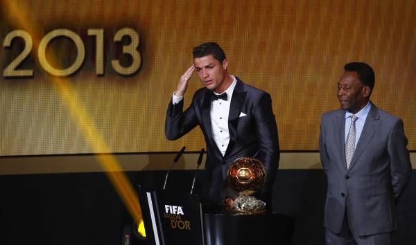 2014-01-13t194828z_620797_gm1ea1e0ae401_rtrmadp_3_soccer-fifa-awards_reuters
