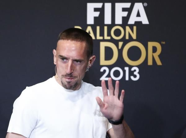 2014-01-13t153159z_1817769673_bm2ea1d19mw01_rtrmadp_3_soccer-awards_reuters