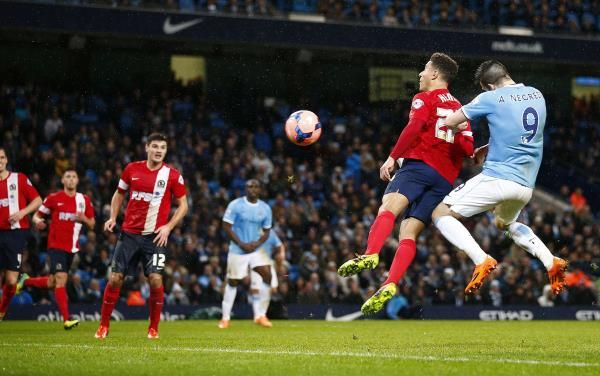 2014-01-15t210401z_349449839_gm1ea1g0dzx01_rtrmadp_3_soccer-england-cup_reuters