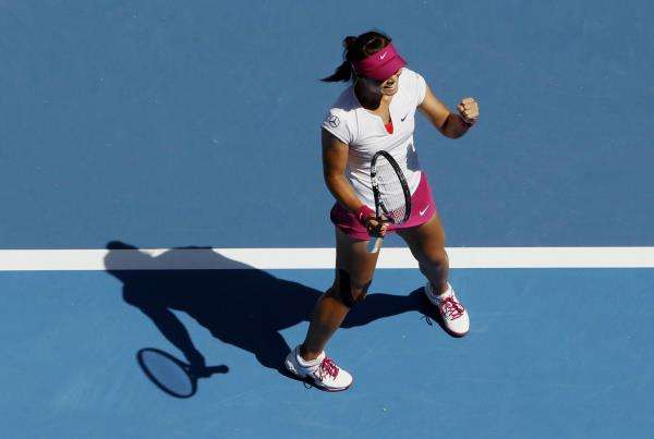 2014-01-17t053656z_1689890059_sr1ea1h0fl71m_rtrmadp_3_tennis-open_reuters