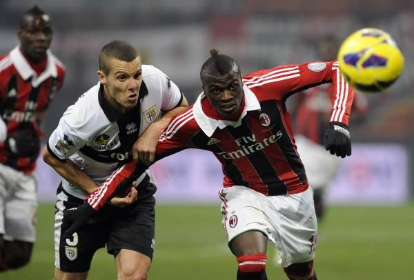 2013-02-15t222434z_547380389_gm1e92g0hp201_rtrmadp_3_soccer-italy_reuters