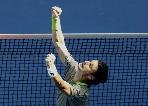 2014-01-19t073201z_509147767_sr1ea1j0kx1ba_rtrmadp_3_tennis-open_reuters