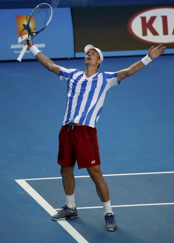 2014-01-21t075612z_305734232_sr1ea1l0m1a7o_rtrmadp_3_tennis-open_reuters