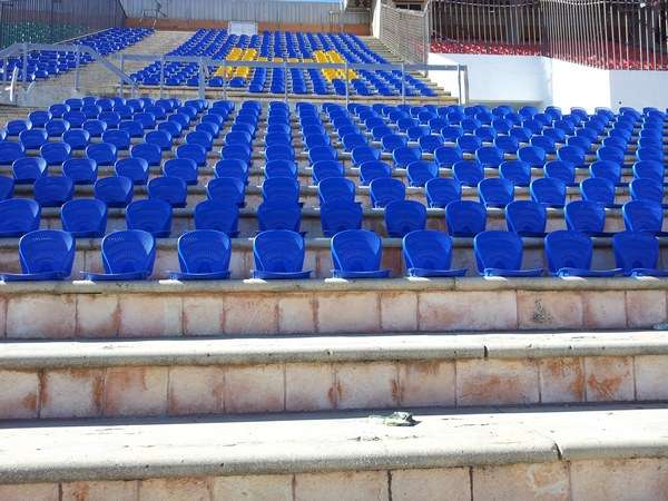 جانب من تجهيزات استاد عمان