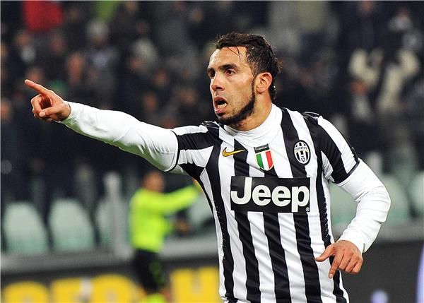 كارلوس تيفيز