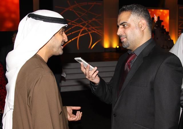  الدكتور احمد الشريف يتحدث للزميل نضال بحران