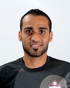 عبيد الطويلة يوقع العقد مع بطي بن خادم