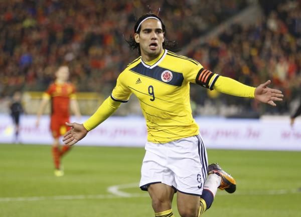 2013-11-14t212038z_1408372138_lr2e9be1na34p_rtrmadp_3_soccer-friendly_reuters