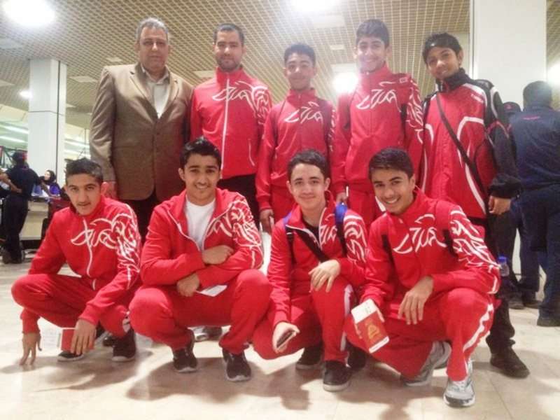 وفد المنتخب البحريني قبيل مغادرته لكوريا