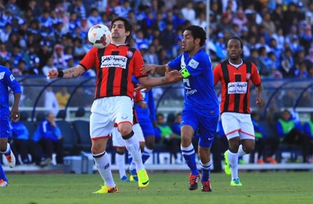 لقطة من مباراة الهلال والرائد