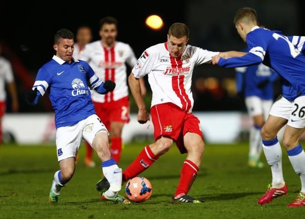 2014-01-25t180929z_1199543383_gm1ea1q05nv01_rtrmadp_3_soccer-england-cup_reuters