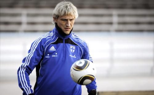 2010-10-11t151621z_01_ber98_rtridsp_3_soccer-euro_reuters