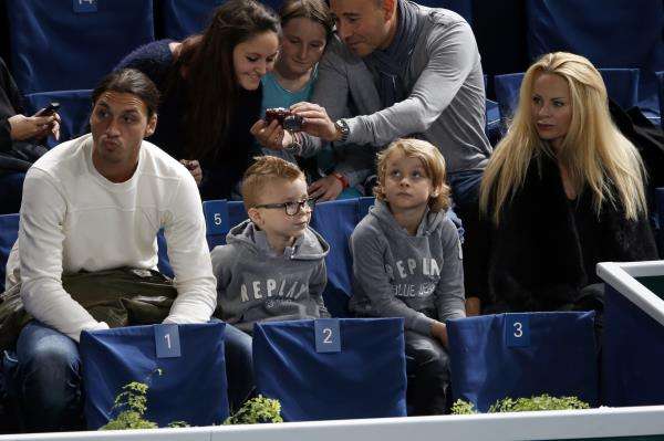 2013-11-02t143157z_886635464_gm1e9b21qgr01_rtrmadp_3_tennis-men-masters_reuters