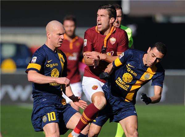 من مباراة روما وفيرونا