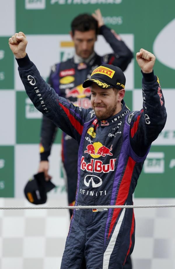 2013-11-24t180631z_214896907_tb3e9bo1eal4g_rtrmadp_3_motor-racing-prix_reuters