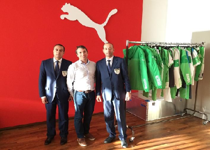 ممثلو الإتحاد الجزائر في مقر بوما