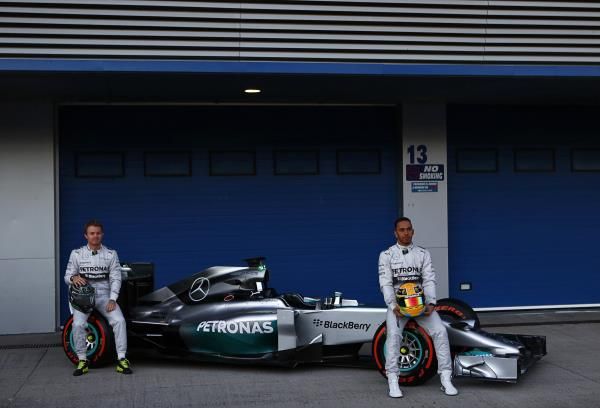 2014-01-28t094416z_936653341_gm1ea1s1cmw01_rtrmadp_3_motor-racing-testing_reuters